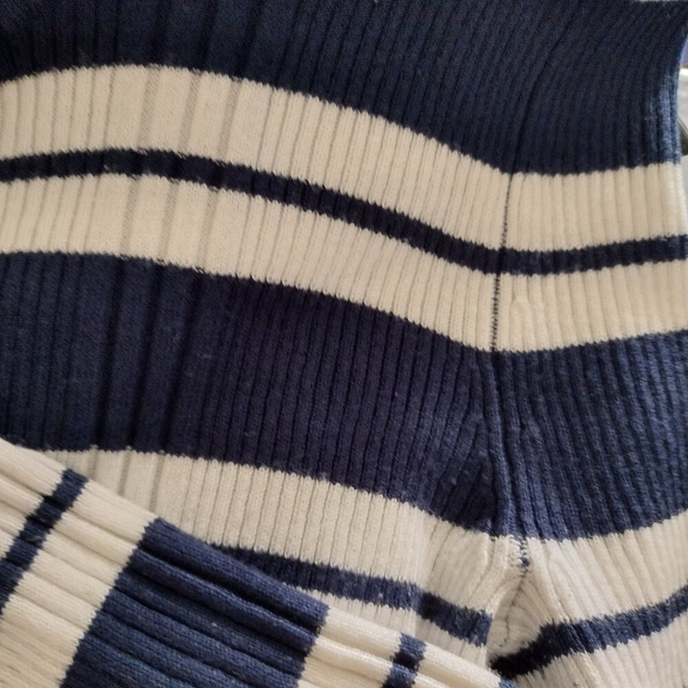 Hooked Up by IOI XL Navy White Striped Ribbed Knit Sweater NWOT Long Sleeve Top - Picture 7 of 8